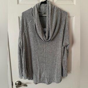 Gently Worn - Cupio XXL Cowl Neck Light Sweater